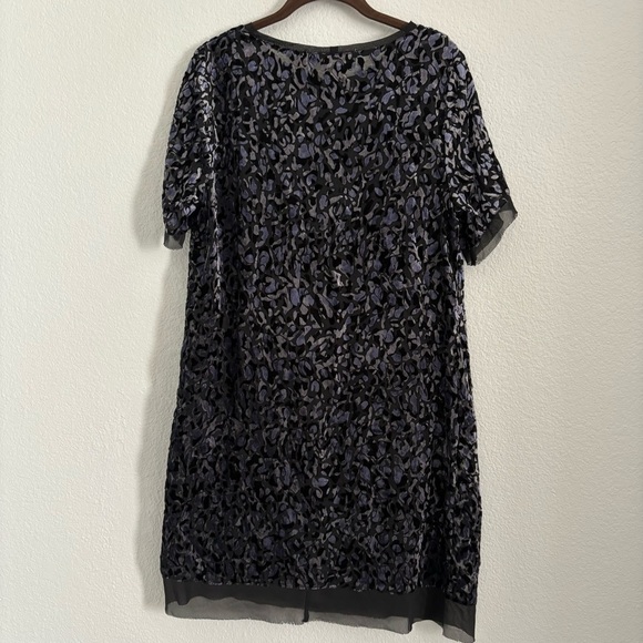 Superfoxx Women's Size Medium Black Velvet Animal Print Mini Dress - Picture 5 of 5